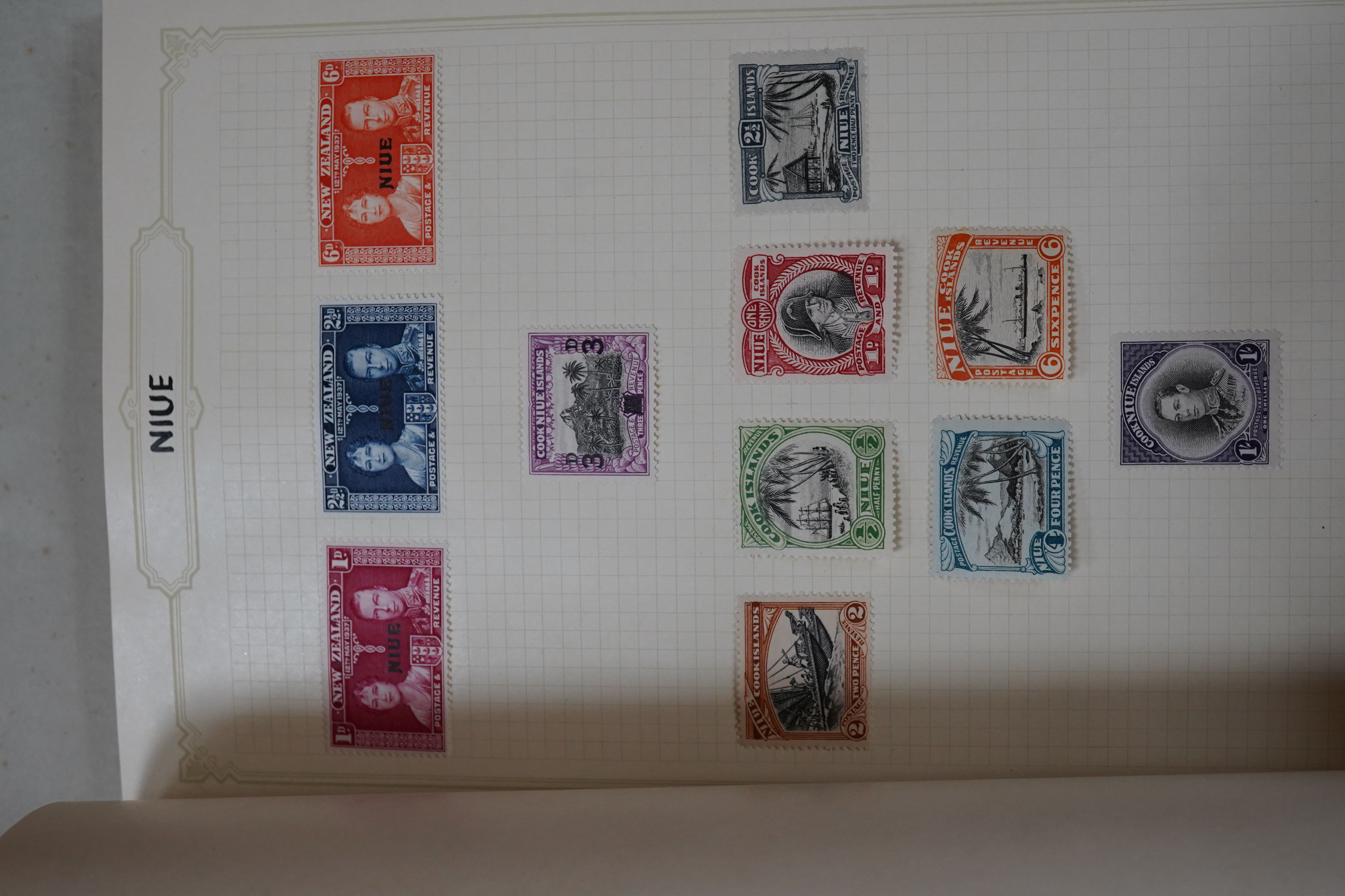 A quantity of various stamps in albums and loose. Condition - varies